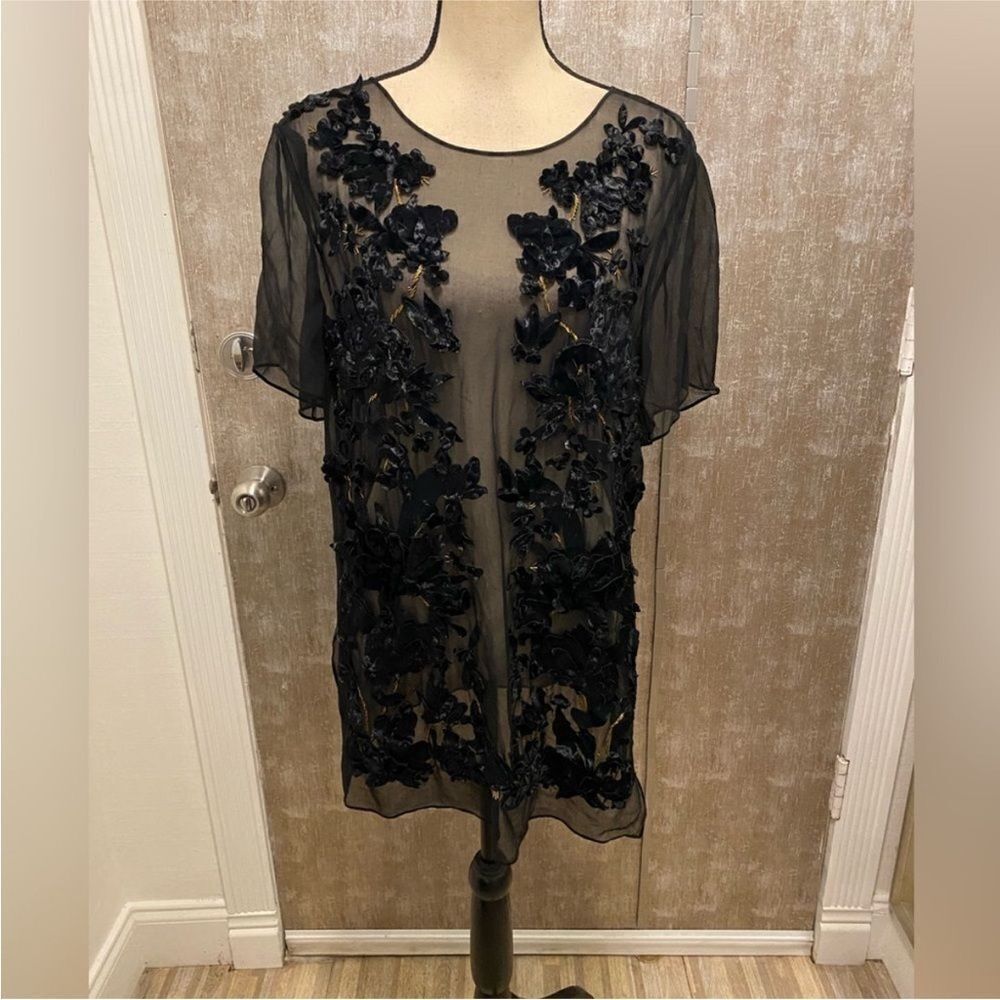 Per Se By Carlisle Black Sheer Floral Embroidered/ Embellished Tunic Top,S
